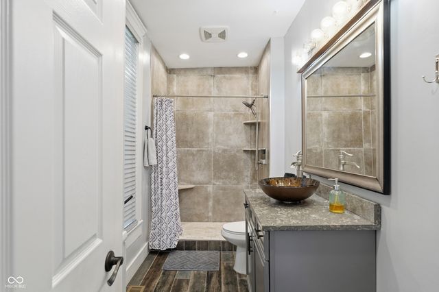 515 S 10th Street, Noblesville, IN 46060