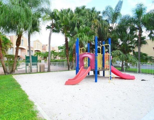 510 NW 86th 104-12 104-12, Miami, FL 33126