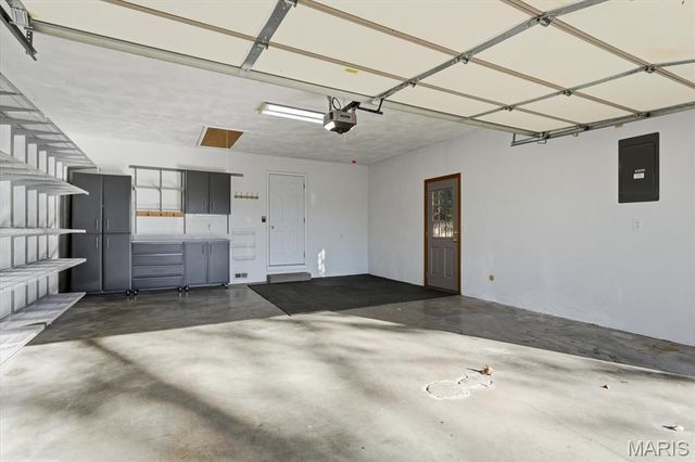 130 Dianne Drive, Belleville, IL 62220