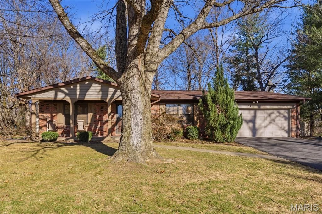 130 Dianne Drive, Belleville, IL 62220