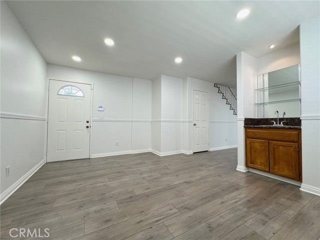 49 N Parkwood 7, Pasadena, CA 91107