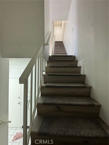 49 N Parkwood 7, Pasadena, CA 91107