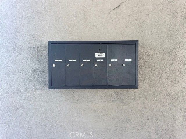 49 N Parkwood 7, Pasadena, CA 91107