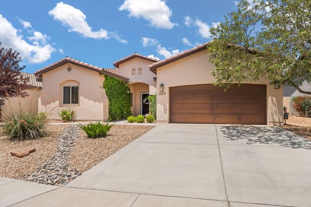 2629 La Luz Circle NE, Rio Rancho, NM 87144
