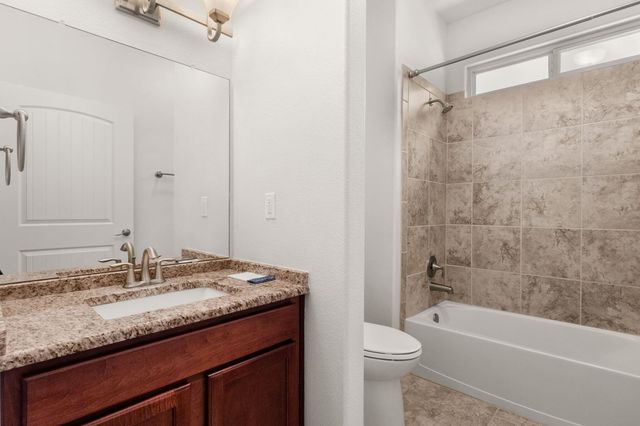 2629 La Luz Circle NE, Rio Rancho, NM 87144