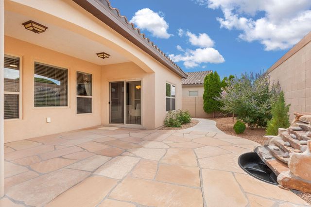 2629 La Luz Circle NE, Rio Rancho, NM 87144