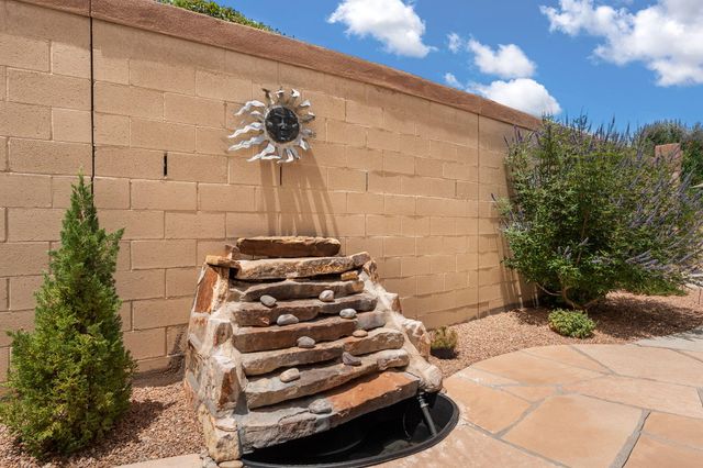 2629 La Luz Circle NE, Rio Rancho, NM 87144