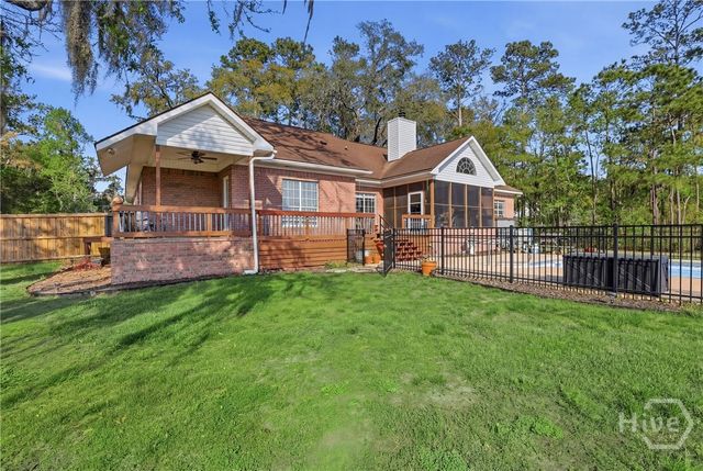 115 Pinetree Road, Midway, GA 31320