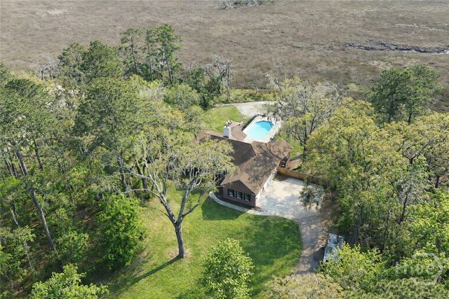 115 Pinetree Road, Midway, GA 31320