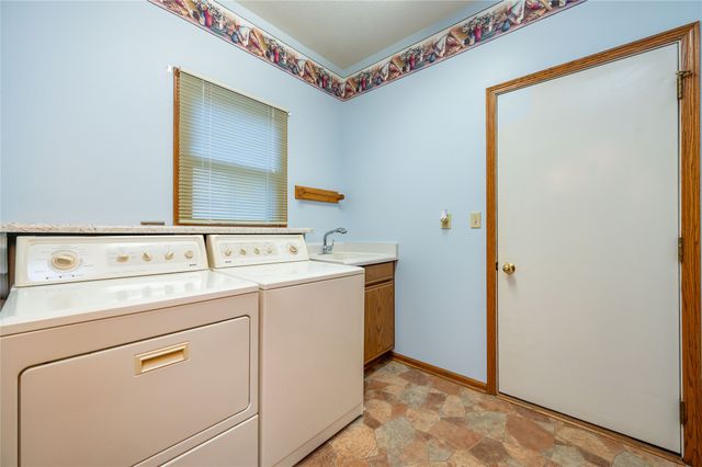 3505 SW Timbergreen Road, Ankeny, IA 50023