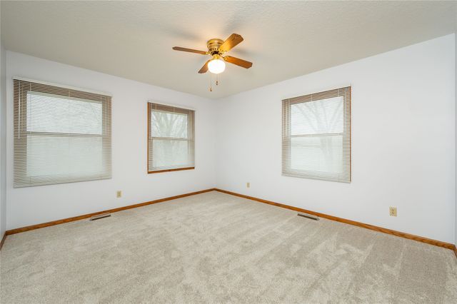 3505 SW Timbergreen Road, Ankeny, IA 50023