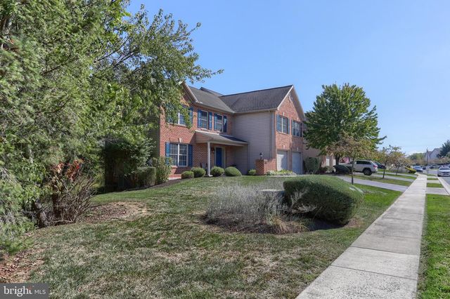 401 NORTHSTAR DR, Harrisburg, PA 17112