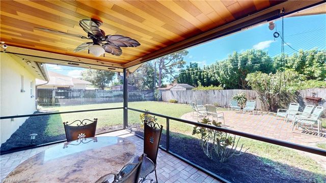 27514 Playa Del Rey LN, Bonita Springs, FL 34135