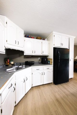 2090 Langnau Road, London, KY 40741