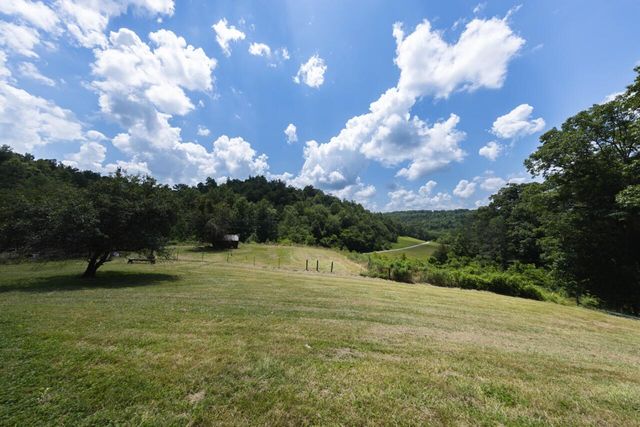 2090 Langnau Road, London, KY 40741