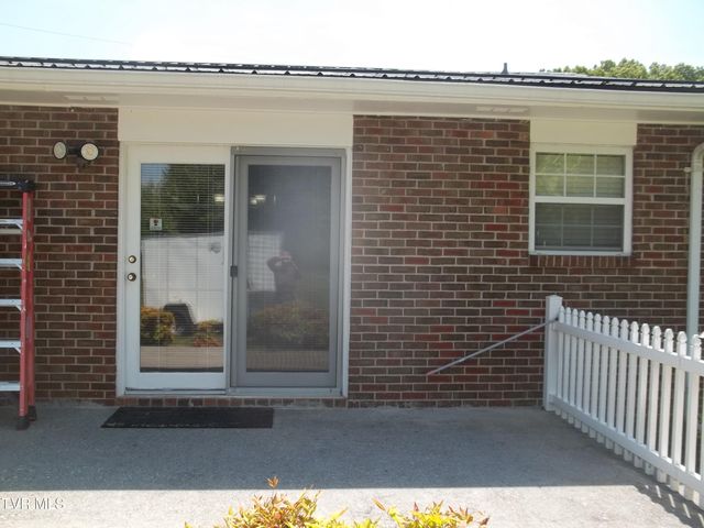 134 Briarwood Drive, Gray, TN 37615