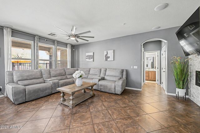 13642 W CHAPAROSA Way, Peoria, AZ 85383
