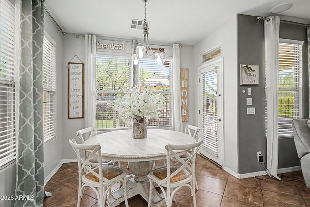 13642 W CHAPAROSA Way, Peoria, AZ 85383
