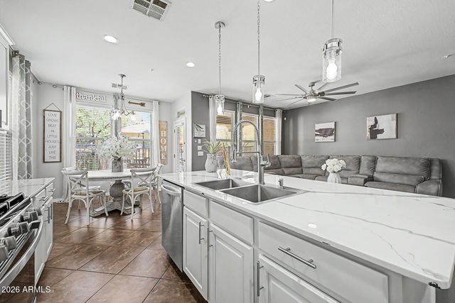 13642 W CHAPAROSA Way, Peoria, AZ 85383