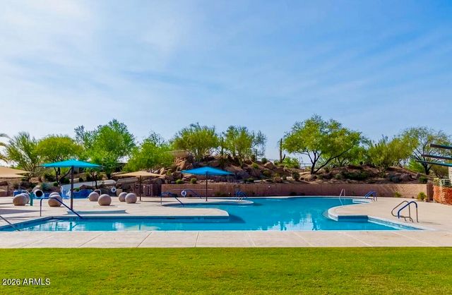 13642 W CHAPAROSA Way, Peoria, AZ 85383
