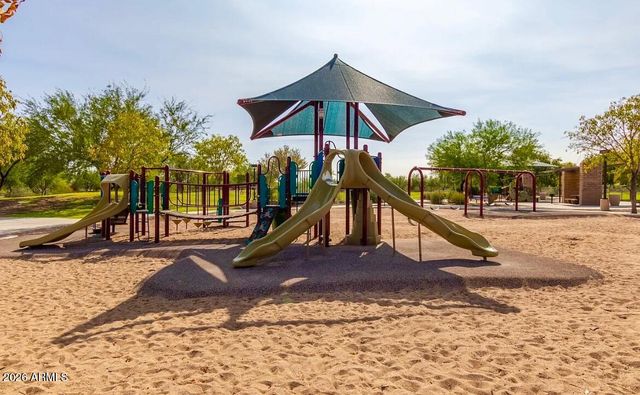 13642 W CHAPAROSA Way, Peoria, AZ 85383