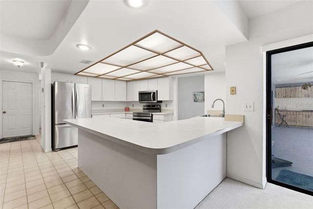 3916 CEDAR CAY CIRCLE, Valrico, FL 33596