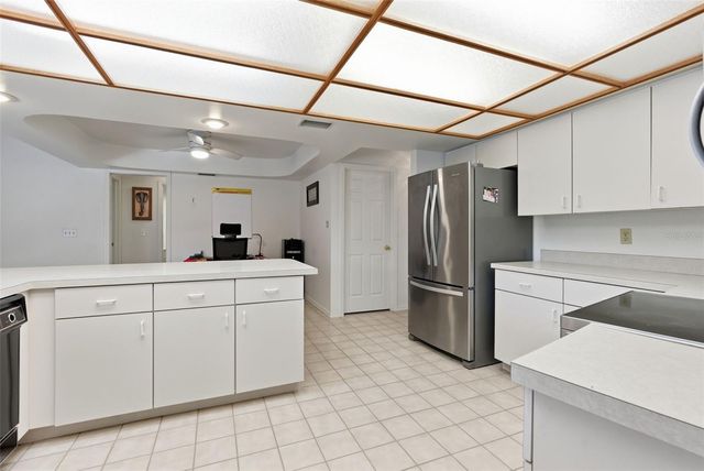 3916 CEDAR CAY CIRCLE, Valrico, FL 33596