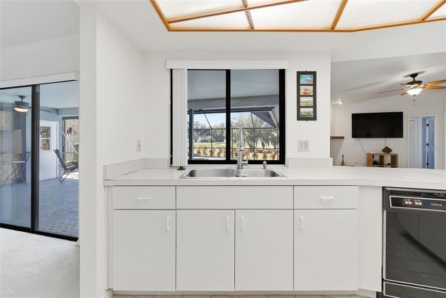 3916 CEDAR CAY CIRCLE, Valrico, FL 33596