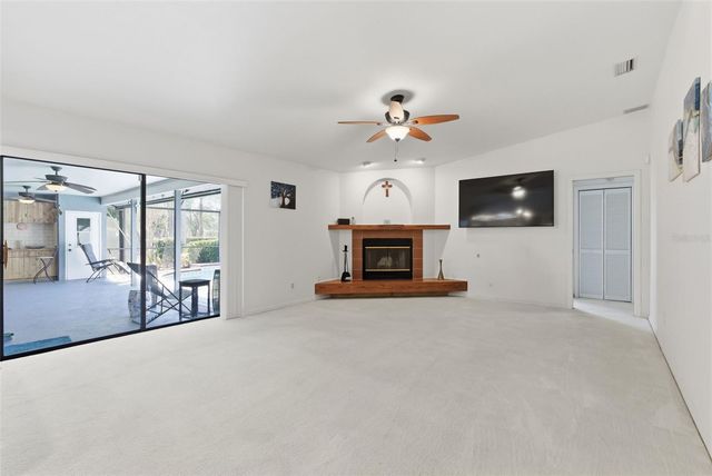 3916 CEDAR CAY CIRCLE, Valrico, FL 33596