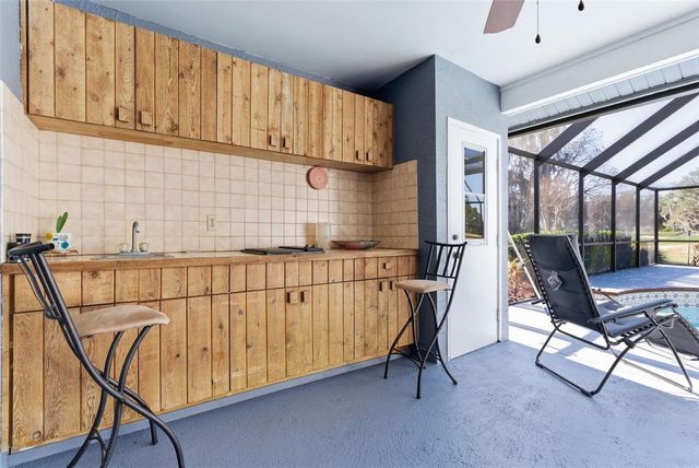 3916 CEDAR CAY CIRCLE, Valrico, FL 33596