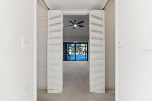 3916 CEDAR CAY CIRCLE, Valrico, FL 33596