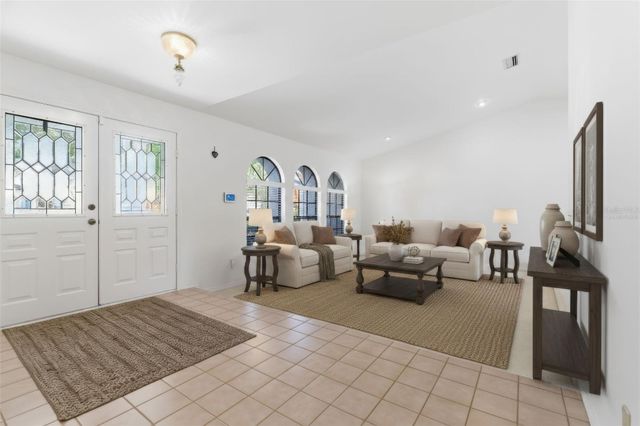 3916 CEDAR CAY CIRCLE, Valrico, FL 33596