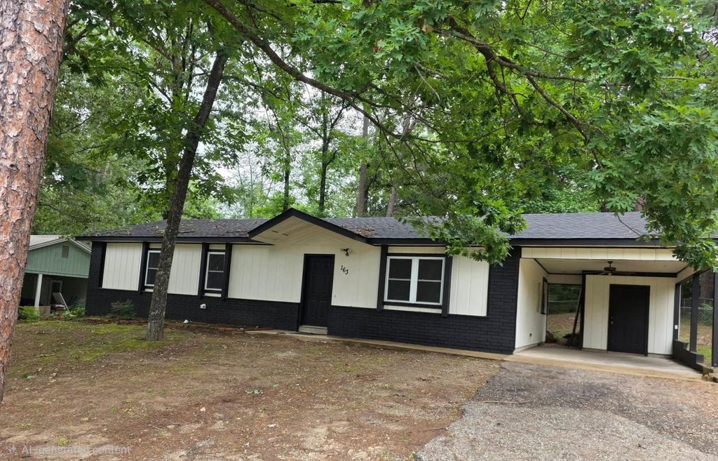 163 Honeysuckle Cir, Hot Springs, AR 71913