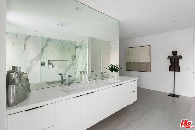 49723 Avenida Montero, La Quinta, CA 92253