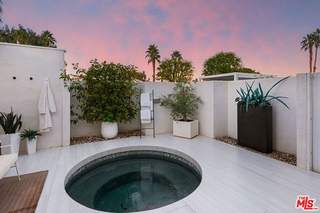 49723 Avenida Montero, La Quinta, CA 92253