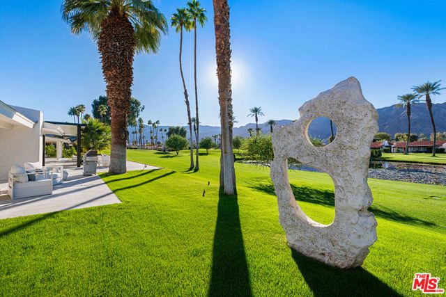 49723 Avenida Montero, La Quinta, CA 92253