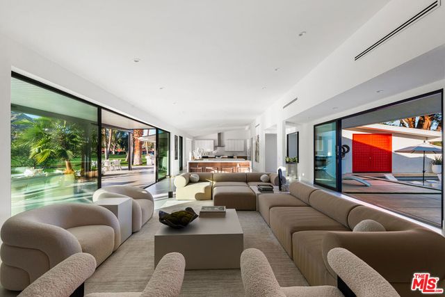 49723 Avenida Montero, La Quinta, CA 92253