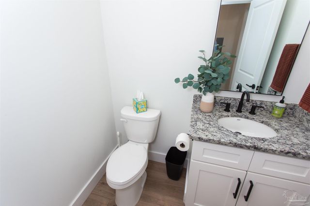 615 N B St, Pensacola, FL 32501