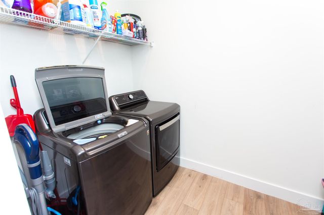 615 N B St, Pensacola, FL 32501