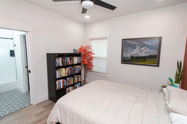 615 N B St, Pensacola, FL 32501