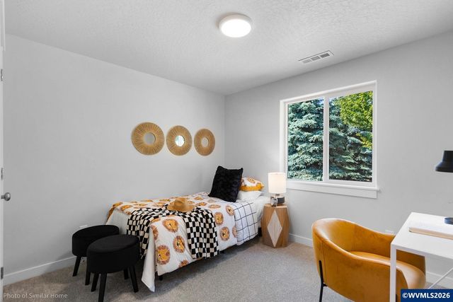 3112 S 13th St, Lebanon, OR 97355