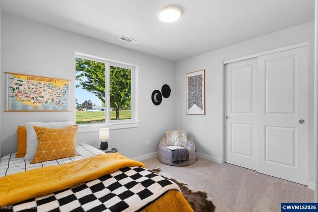 3112 S 13th St, Lebanon, OR 97355