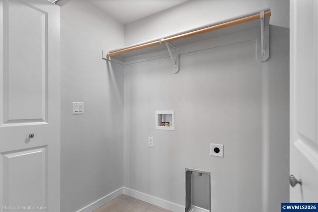 3112 S 13th St, Lebanon, OR 97355