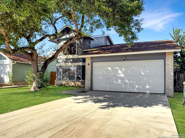 8426 Maple Ridge, San Antonio, TX 78239