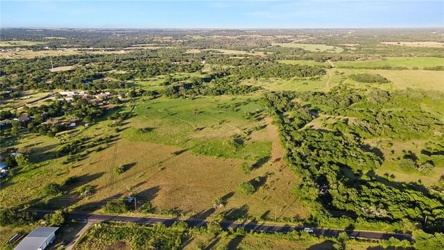 5274 County Road 200, Liberty Hill, TX 78642