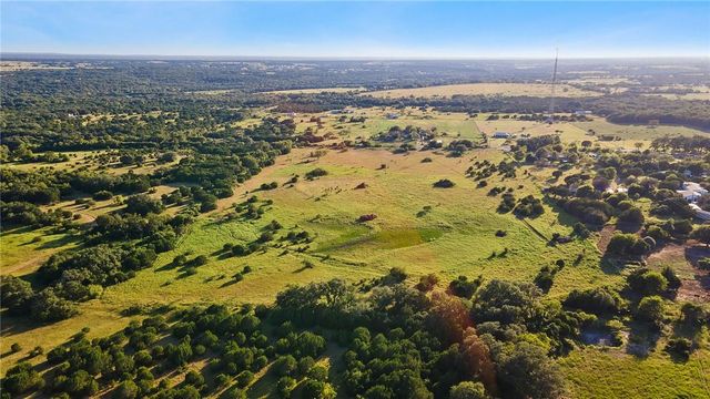 5274 County Road 200, Liberty Hill, TX 78642