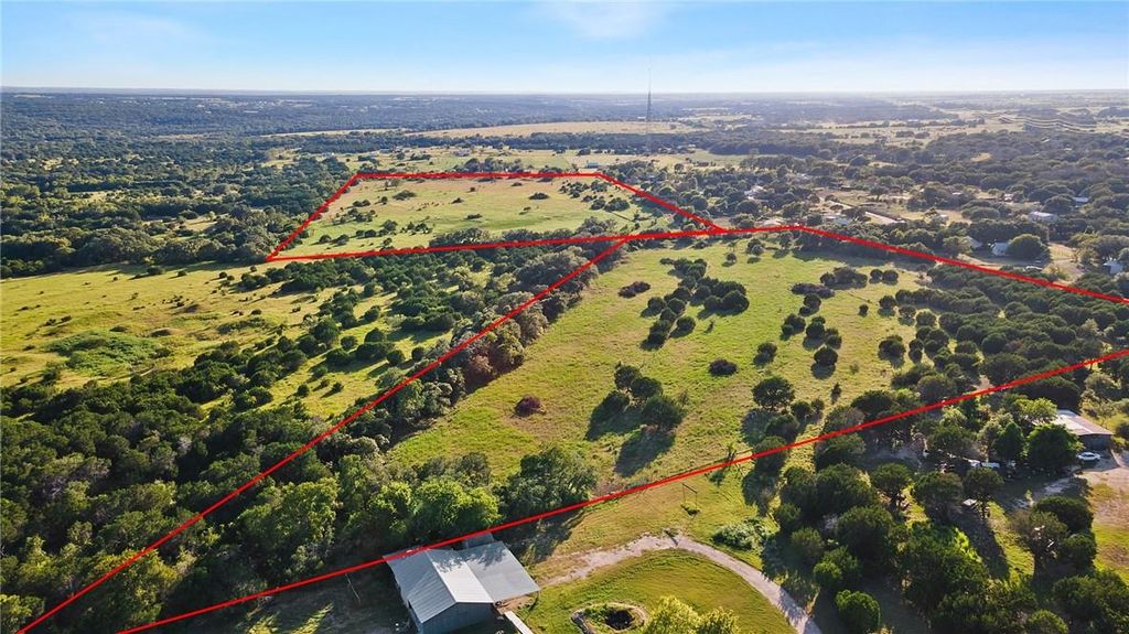 5274 County Road 200, Liberty Hill, TX 78642