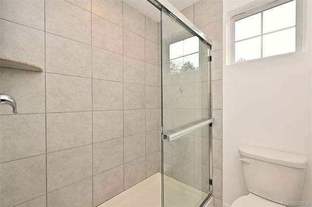 2817 Hartwick Drive, Rochester Hills, MI 48307