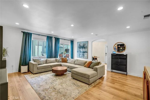 6830 Bothwell Road, Reseda, CA 91335