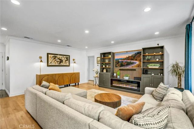 6830 Bothwell Road, Reseda, CA 91335
